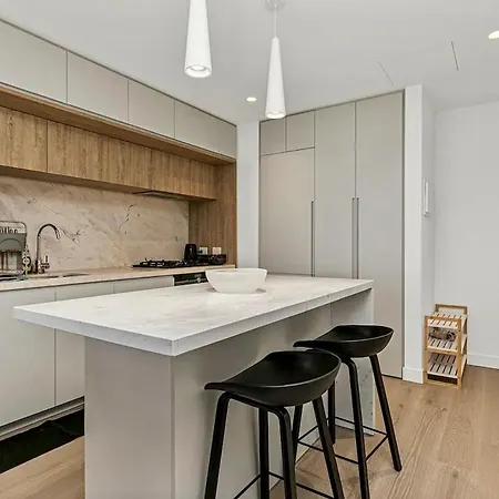 Luxury Apartment In Melbourne Exterior photo