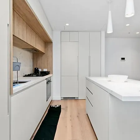 Luxury Apartment In Melbourne Exterior photo